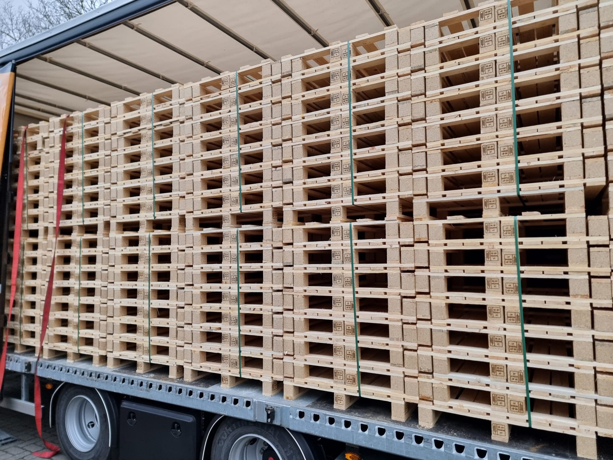 Levering eenmalige 800x1200 voor impressies
